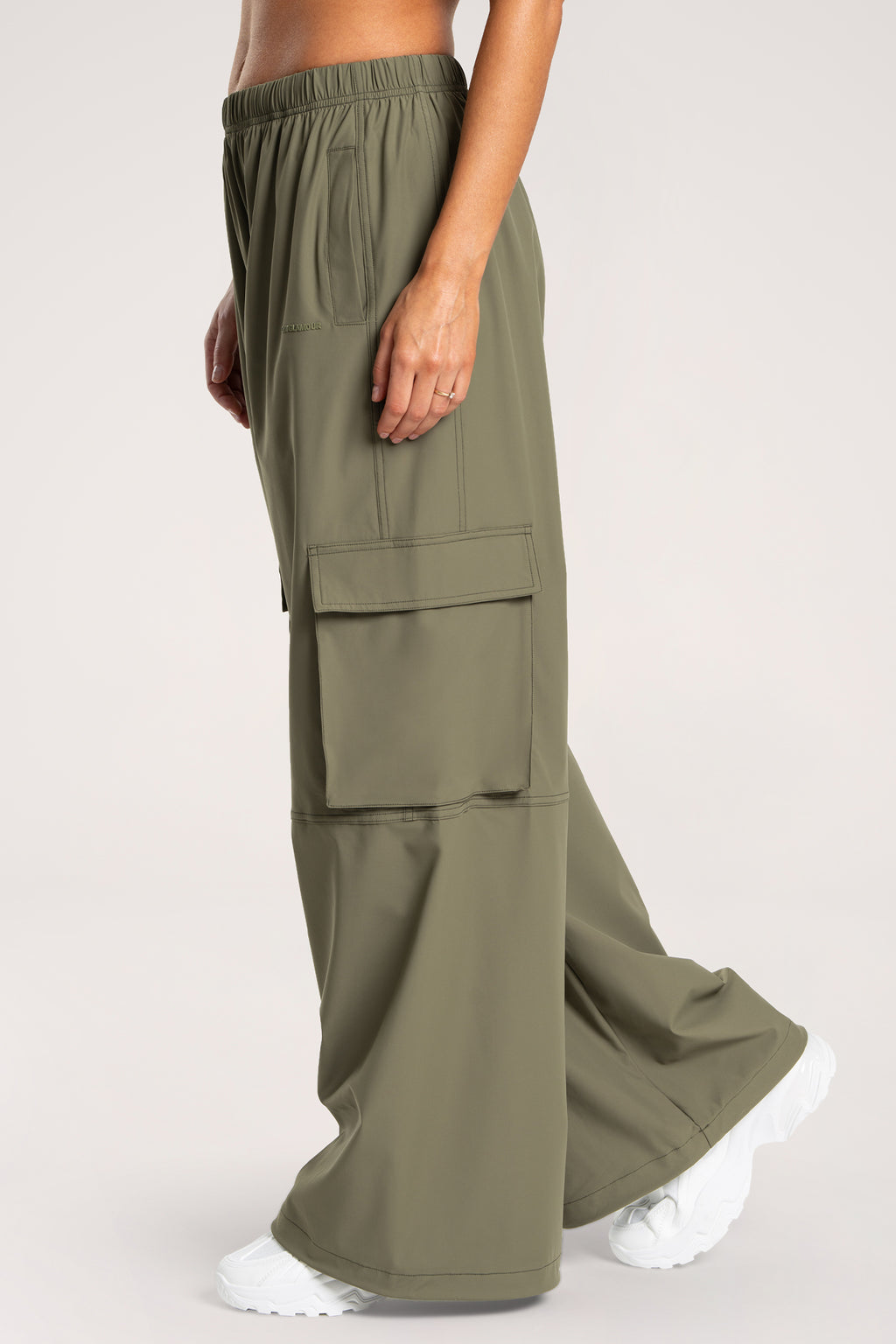 Pantaloni cargo UN1FORM khaki