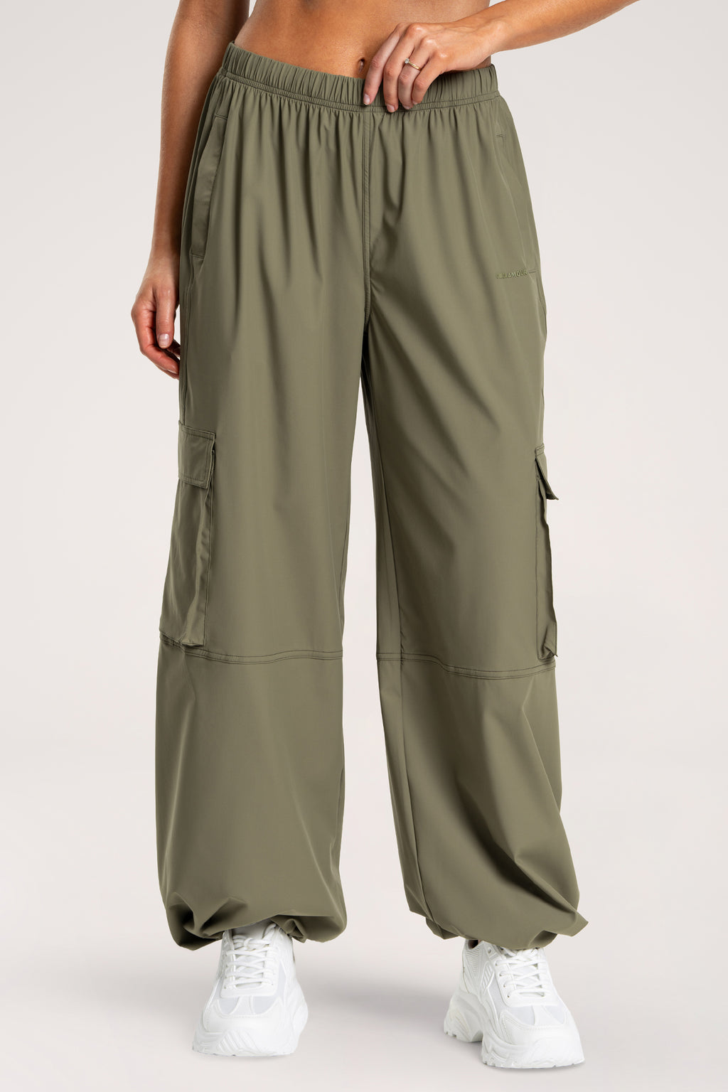 Pantaloni cargo UN1FORM khaki