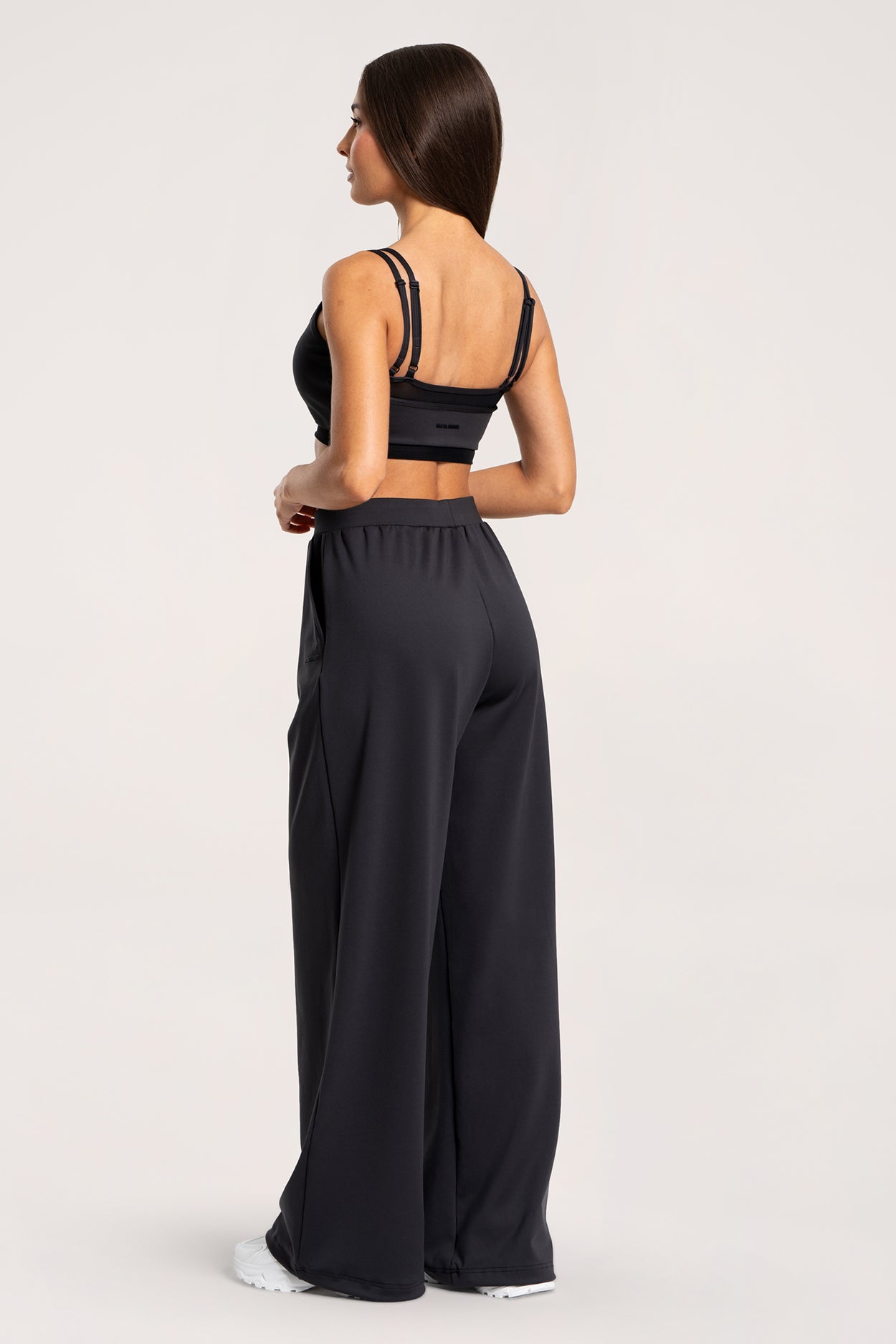 Pantaloni wide UN1FORM black