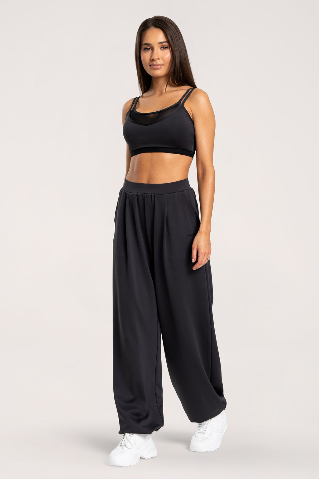 Pantaloni wide UN1FORM black