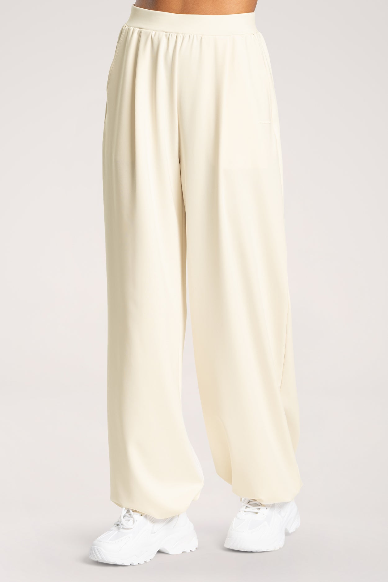 Pantaloni wide UN1FORM cream