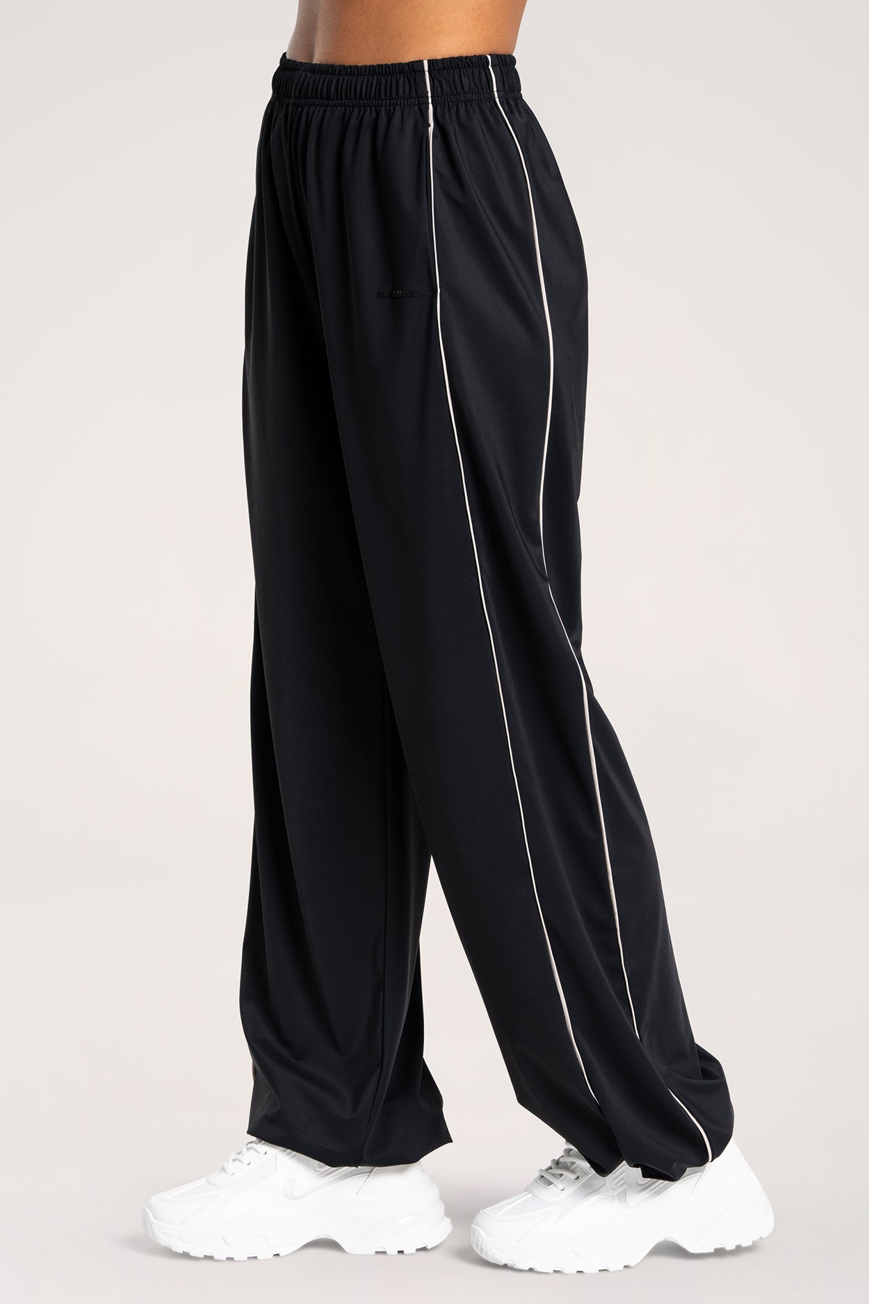 Pantaloni Slick UN1FORM black