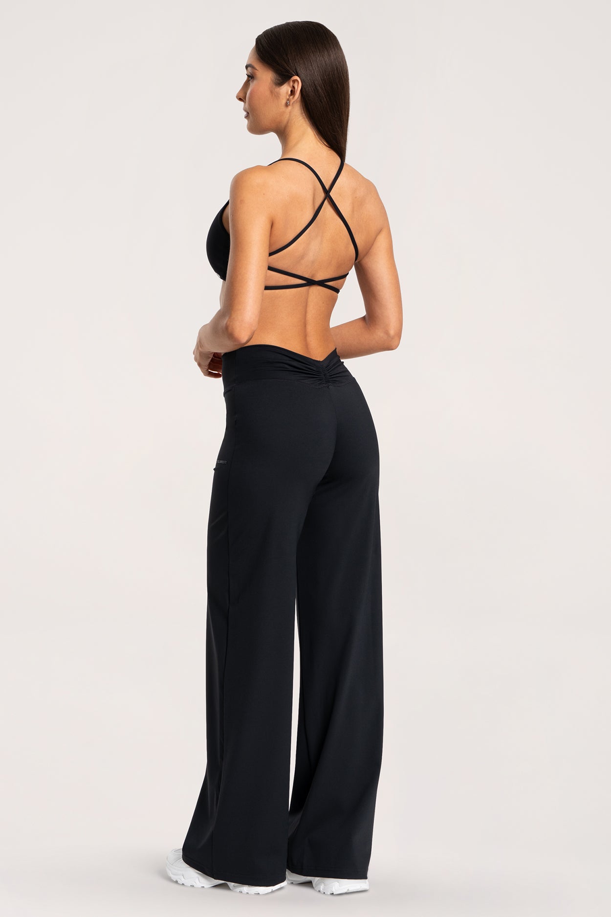 Pantaloni booty tie UN1FORM black