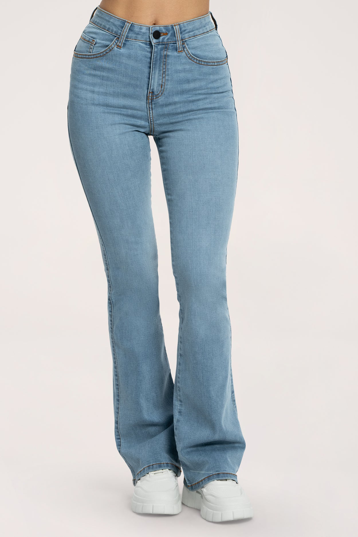 Blugi evazați perfect slim long light blue