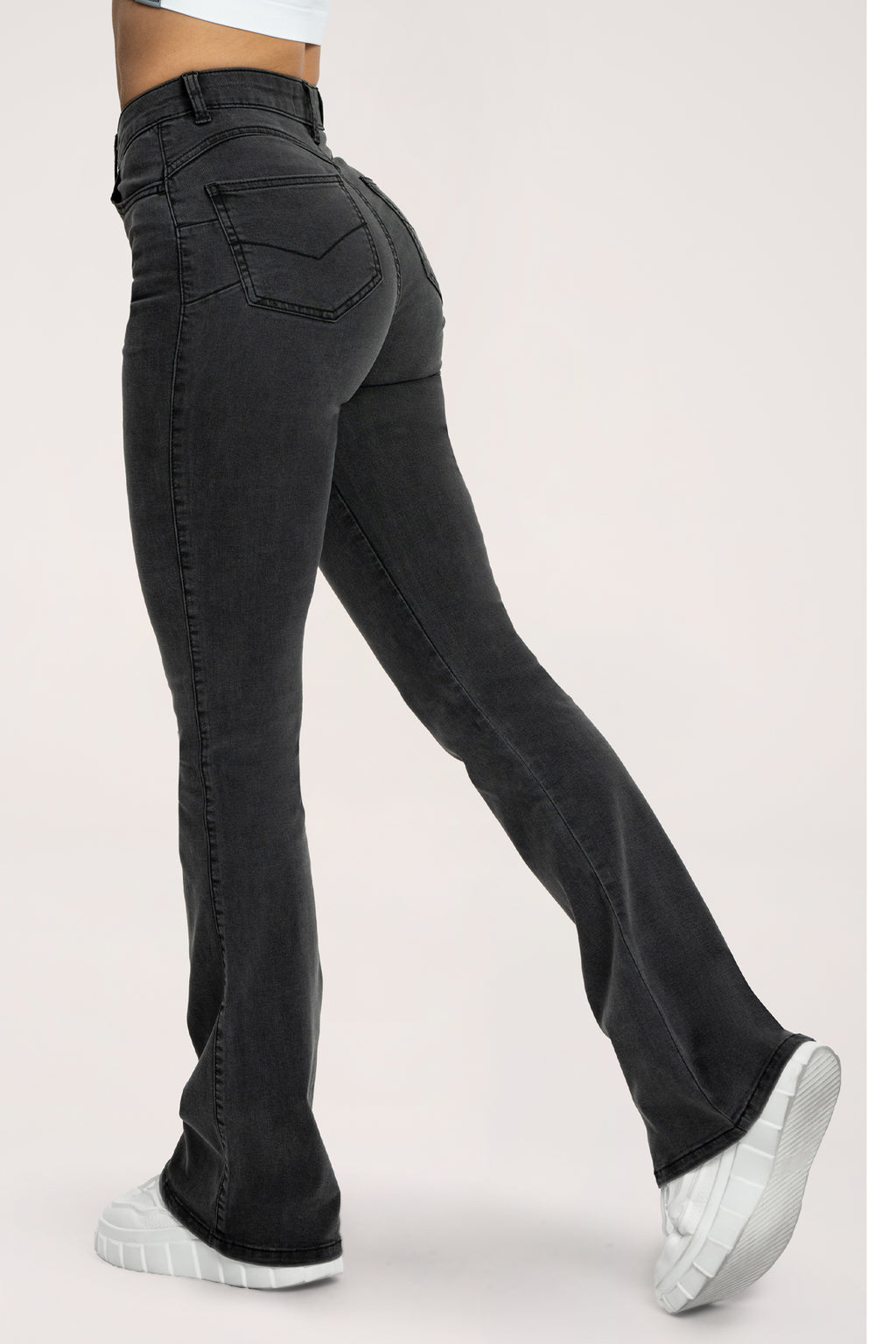 Blugi evazați perfect slim long black