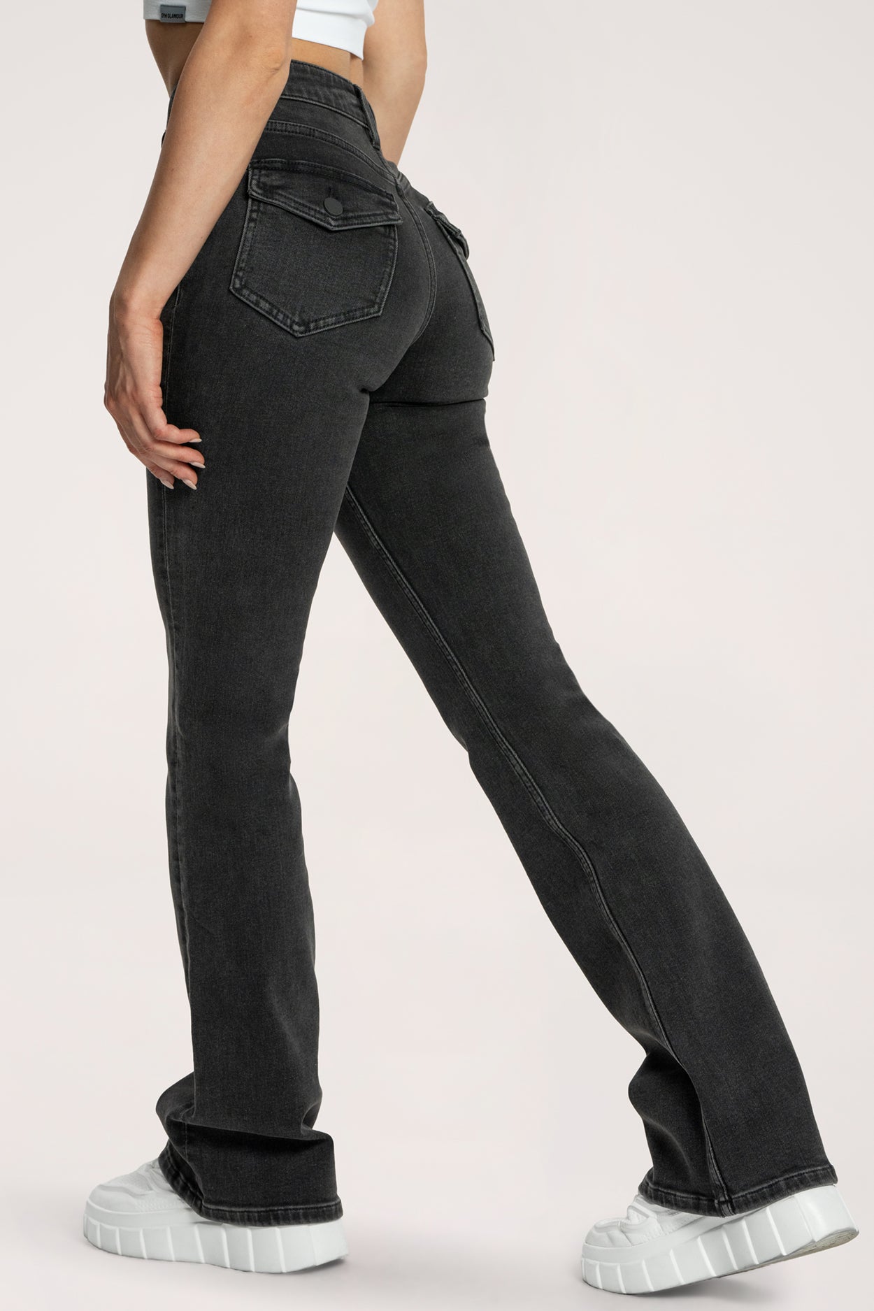 Blugi evazați push up black