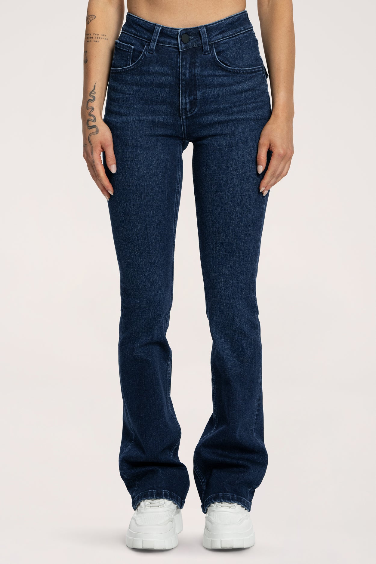 Blugi evazați push up navy blue