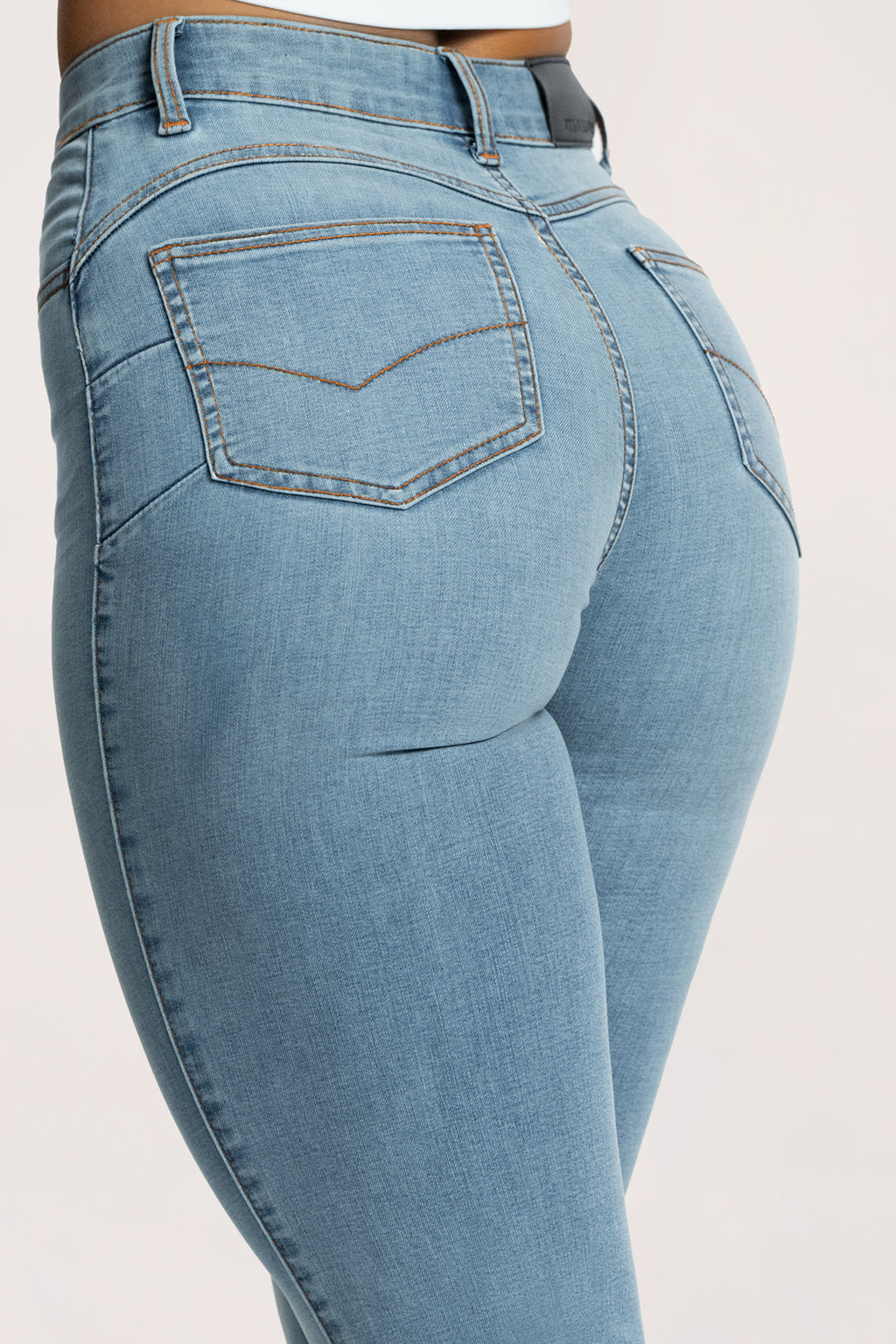 Blugi evazați perfect slim light blue