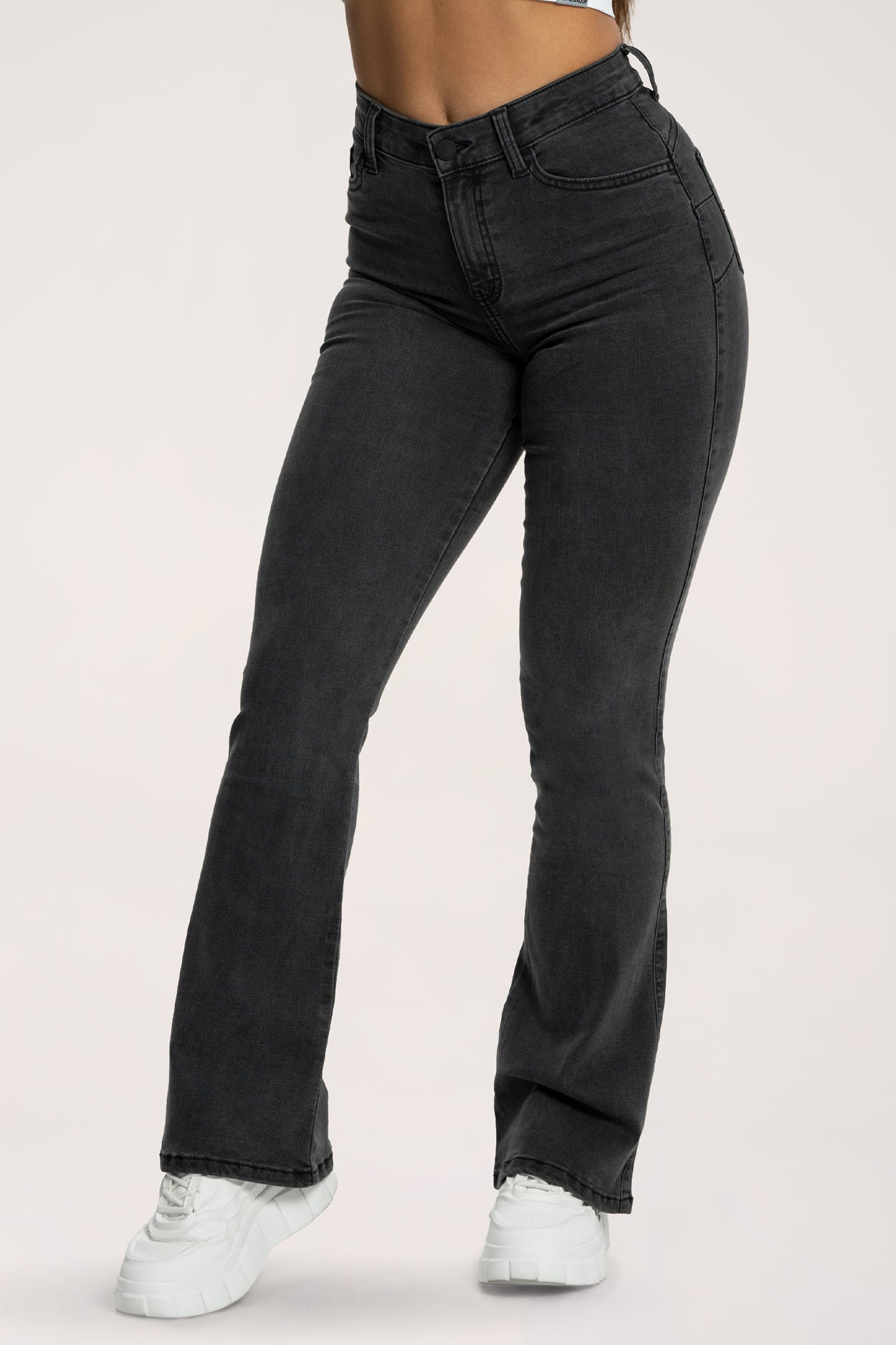 Blugi evazați perfect slim black