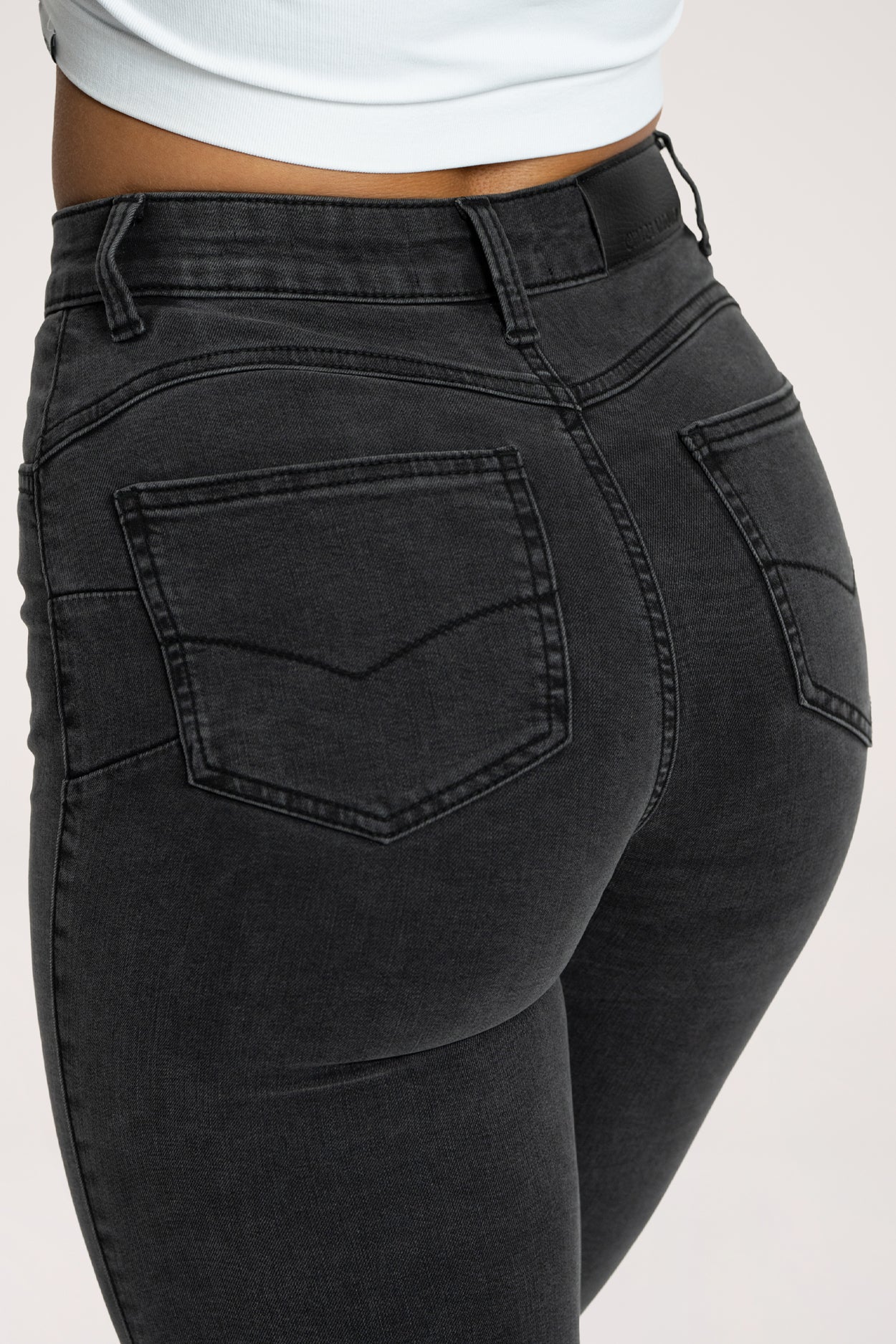 Blugi evazați perfect slim black