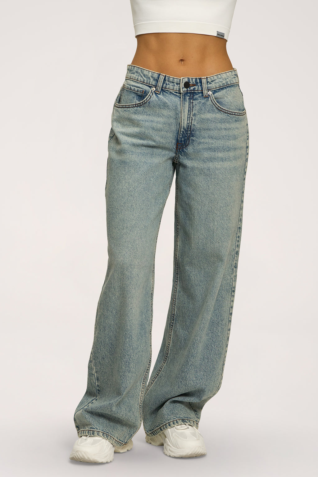 Blugi boyfriend light blue