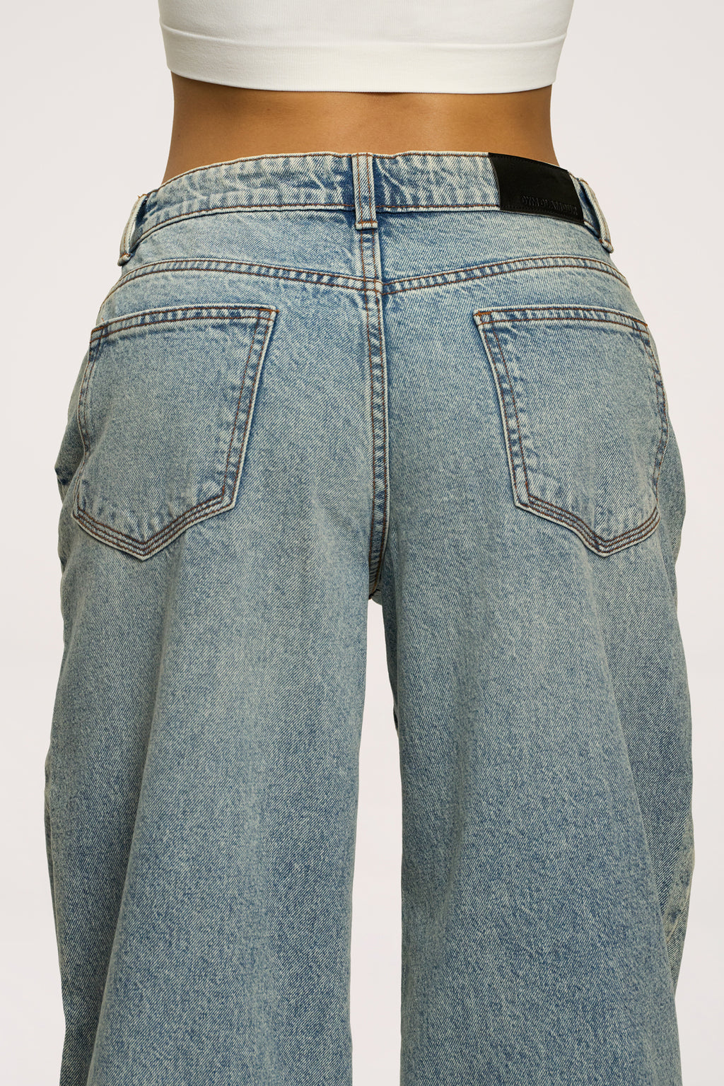Blugi boyfriend light blue