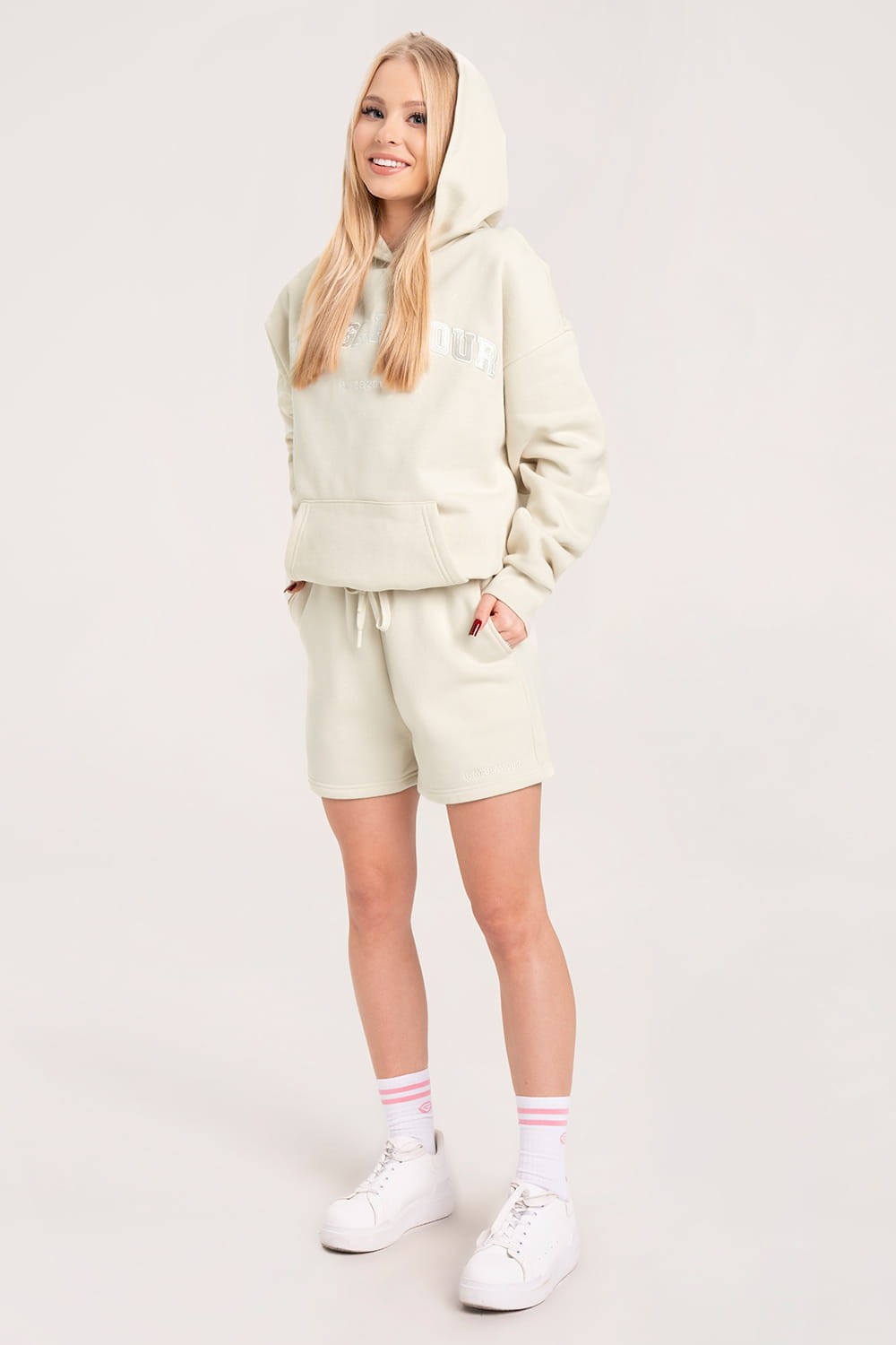 Spodenki dresowe off white