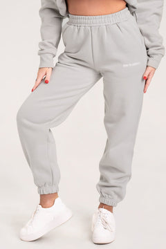 Pantalonii de trening platinum