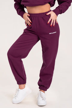 Pantalonii de trening amaranth