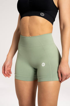 Pantaloni scurți basic green
