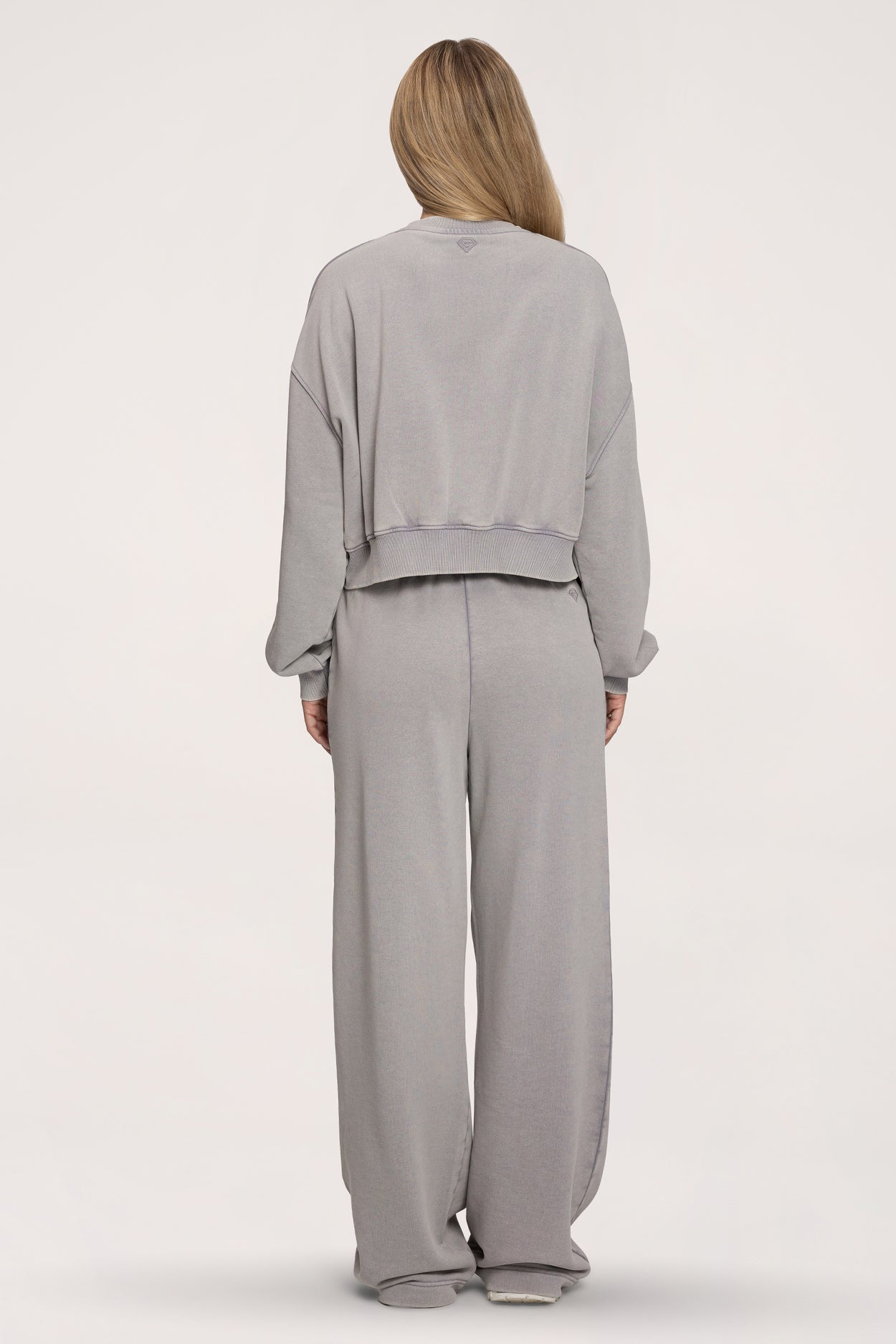 Pantaloni de trening cu croială dreaptă Easy light grey