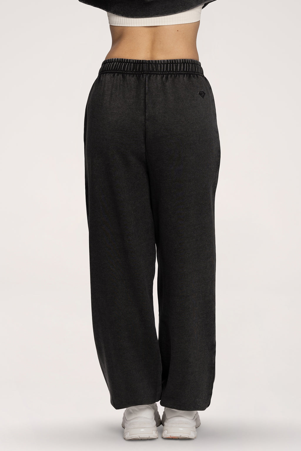Pantaloni de trening cu manșetă Easy black