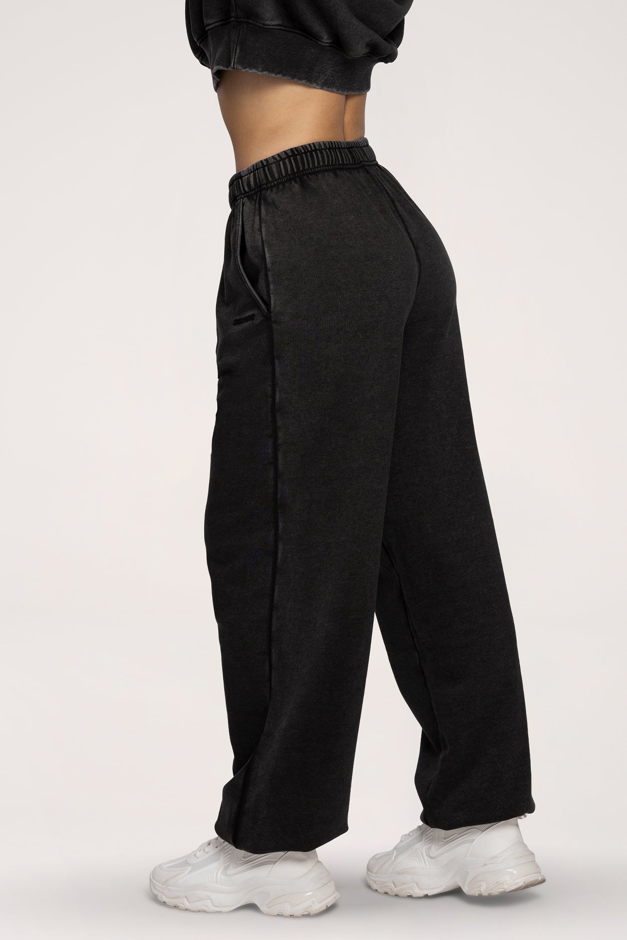 Pantaloni de trening cu manșetă Easy black