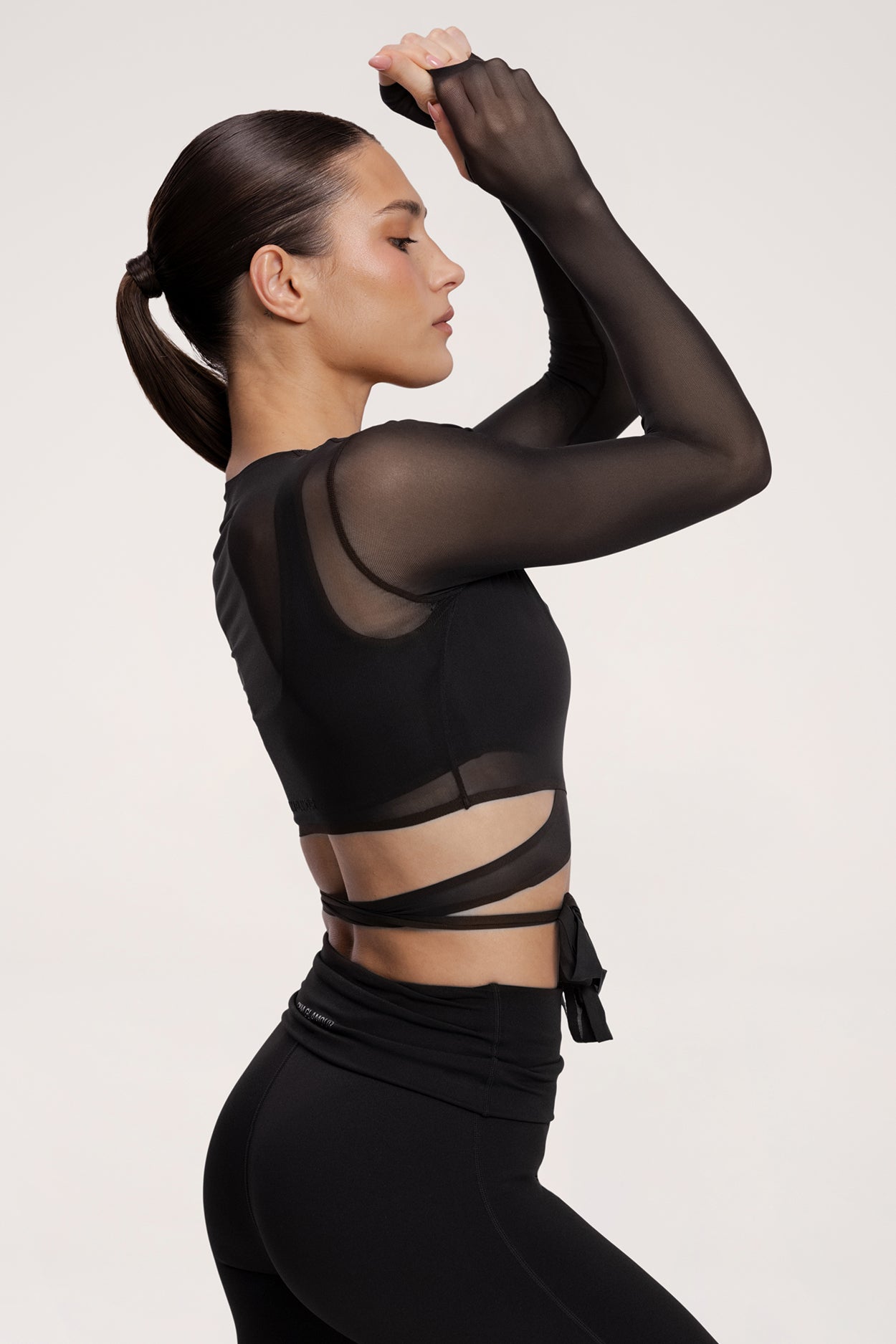 Cardigan cu legătură pilates era black