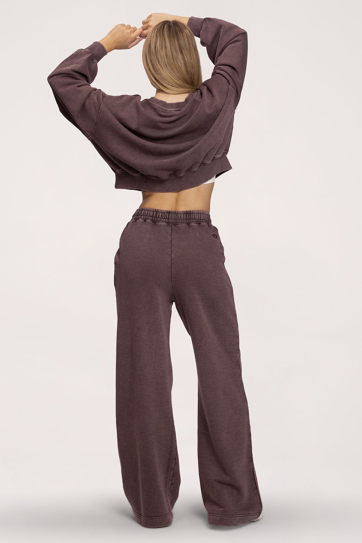 Pantaloni de trening cu croială dreaptă Easy chocolate