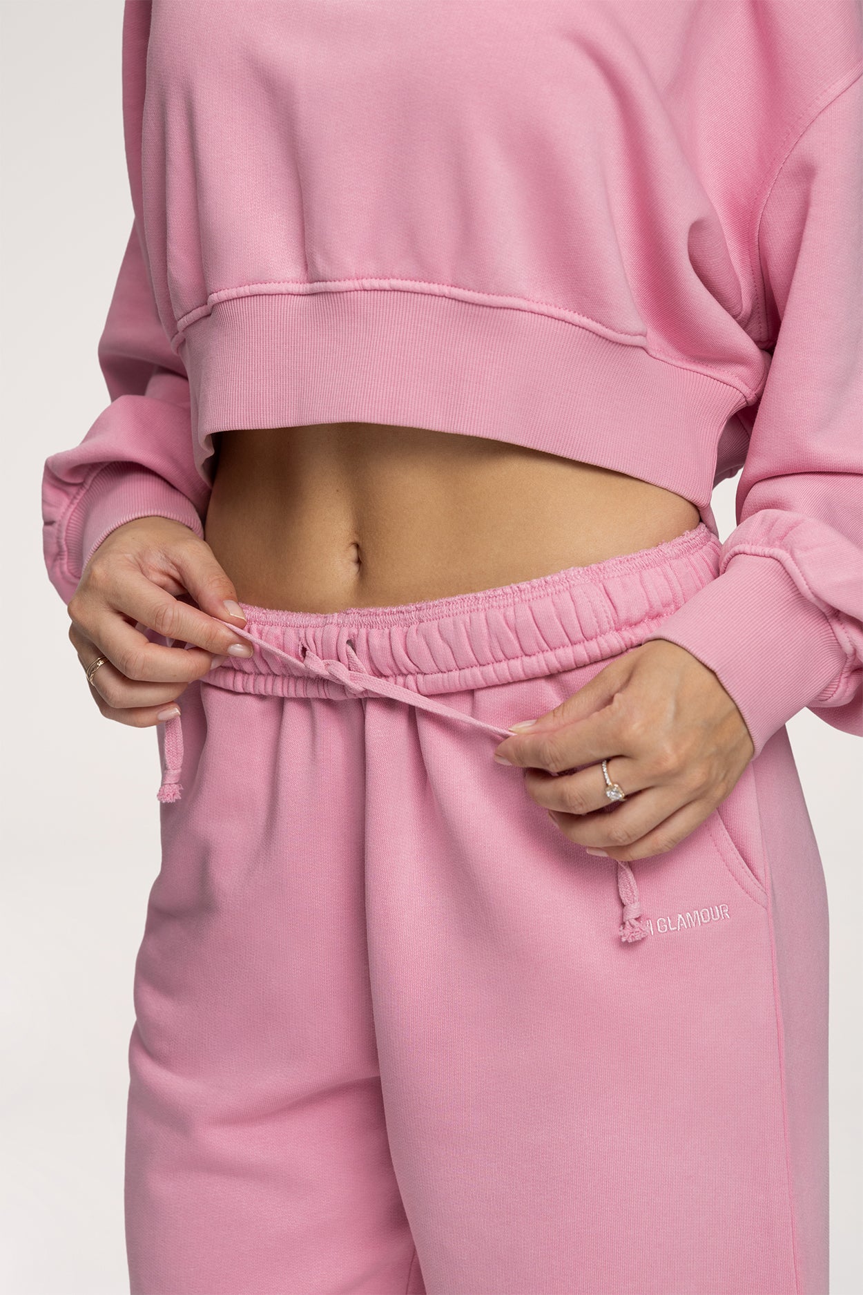 Pantaloni de trening cu manșetă Easy light pink