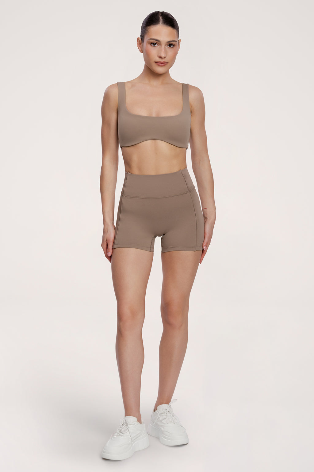 Pantaloni scurți pilates era warm beige