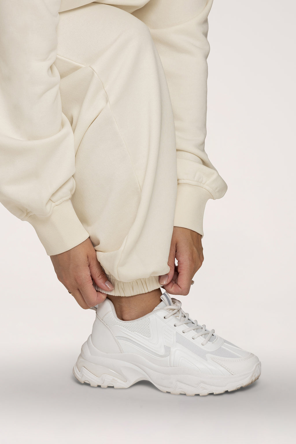 Pantaloni de trening cu manșetă Easy off white