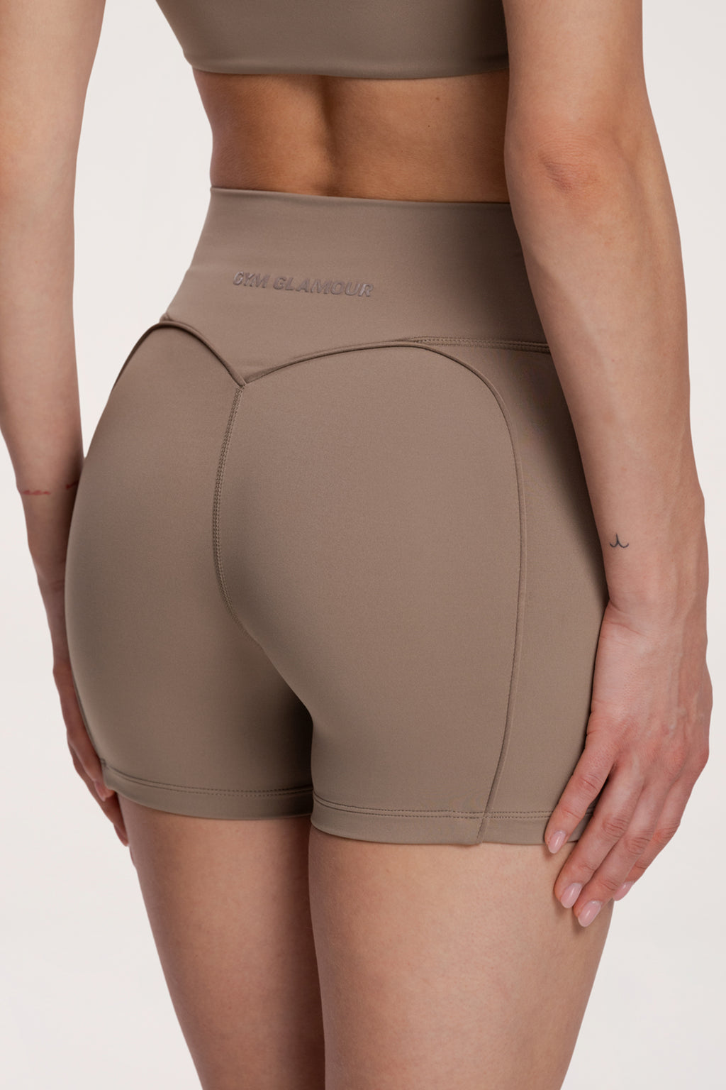 Pantaloni scurți pilates era warm beige