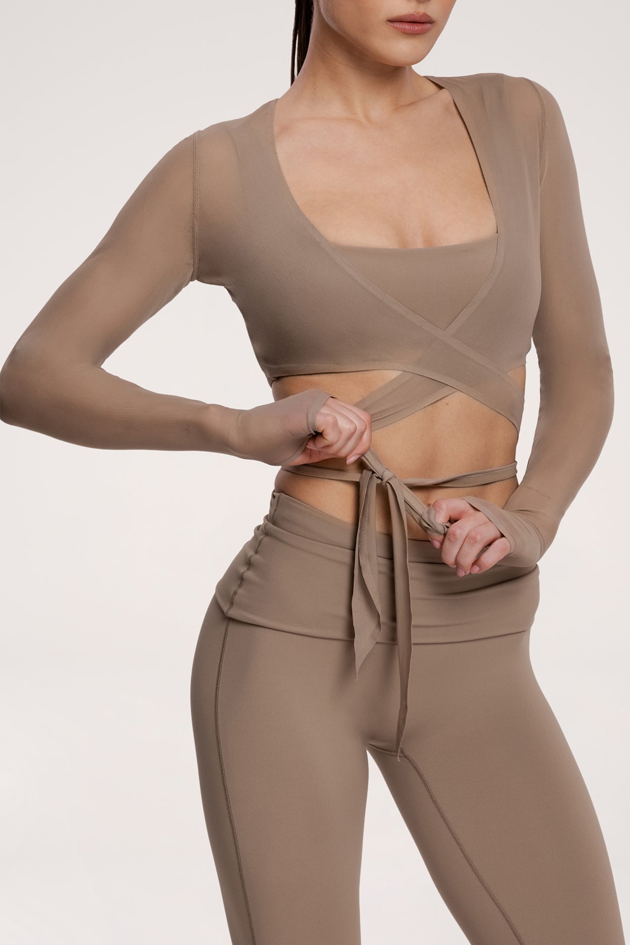 Cardigan cu legătură pilates era warm beige