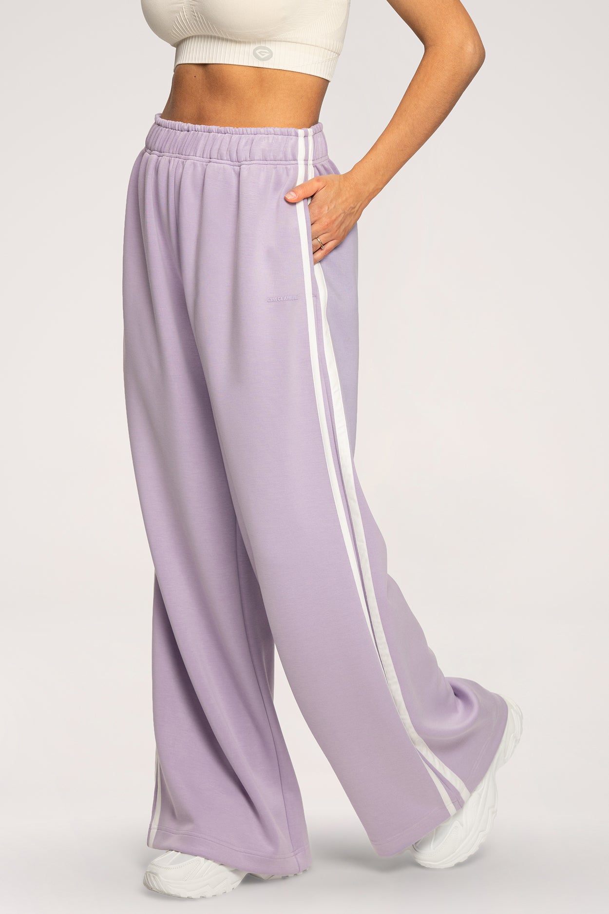 Pantaloni de trening Oversize UN1FORM lilac