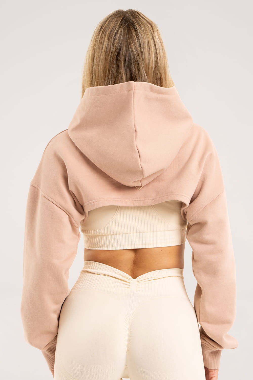 Bluza cut out almond