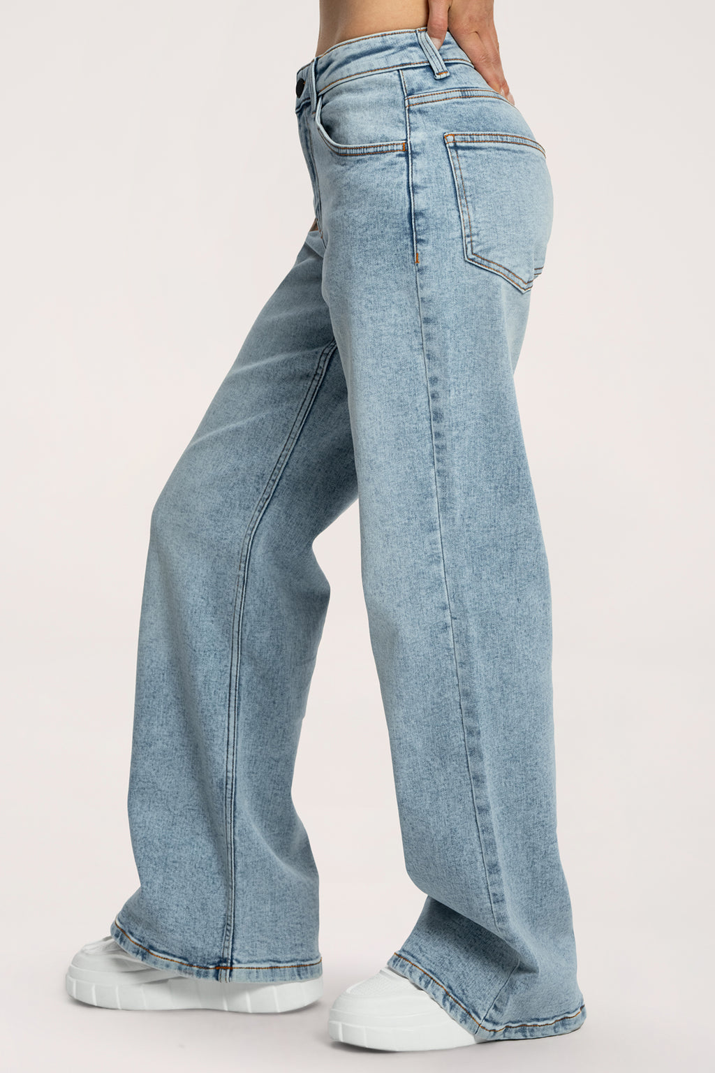 Jeansy wide z niskim stanem light blue