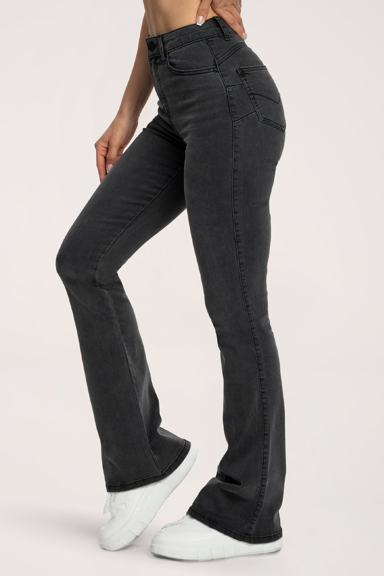 Jeansy long dzwony perfect slim black