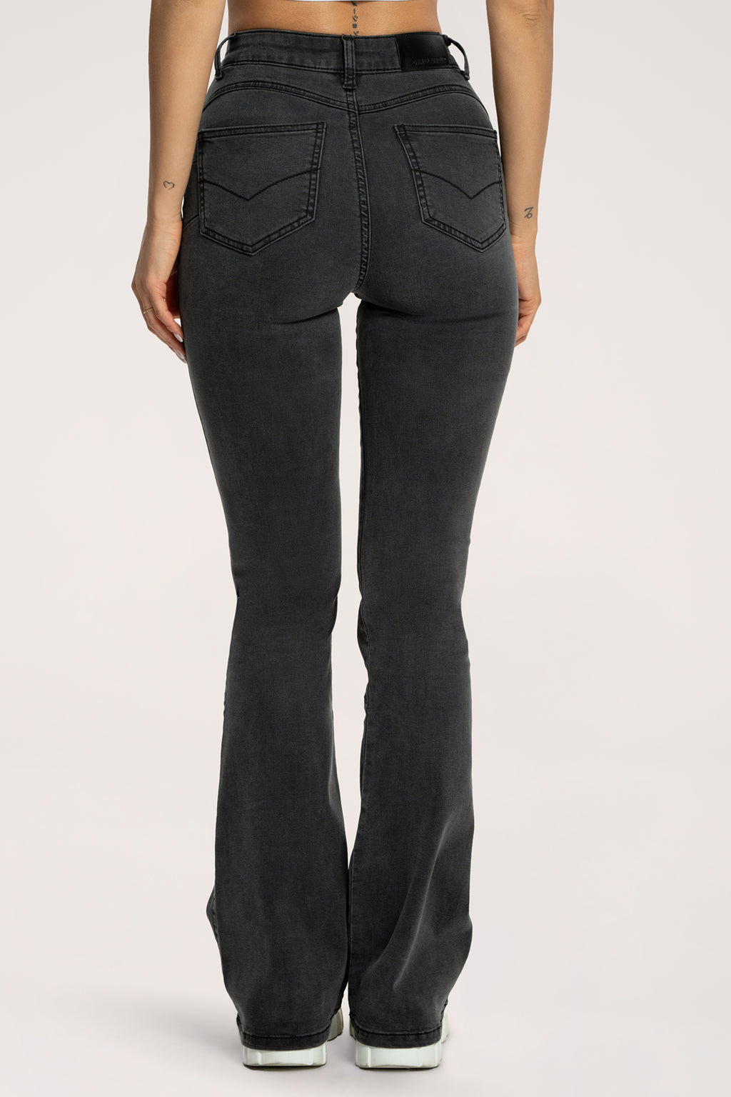 Jeansy long dzwony perfect slim black