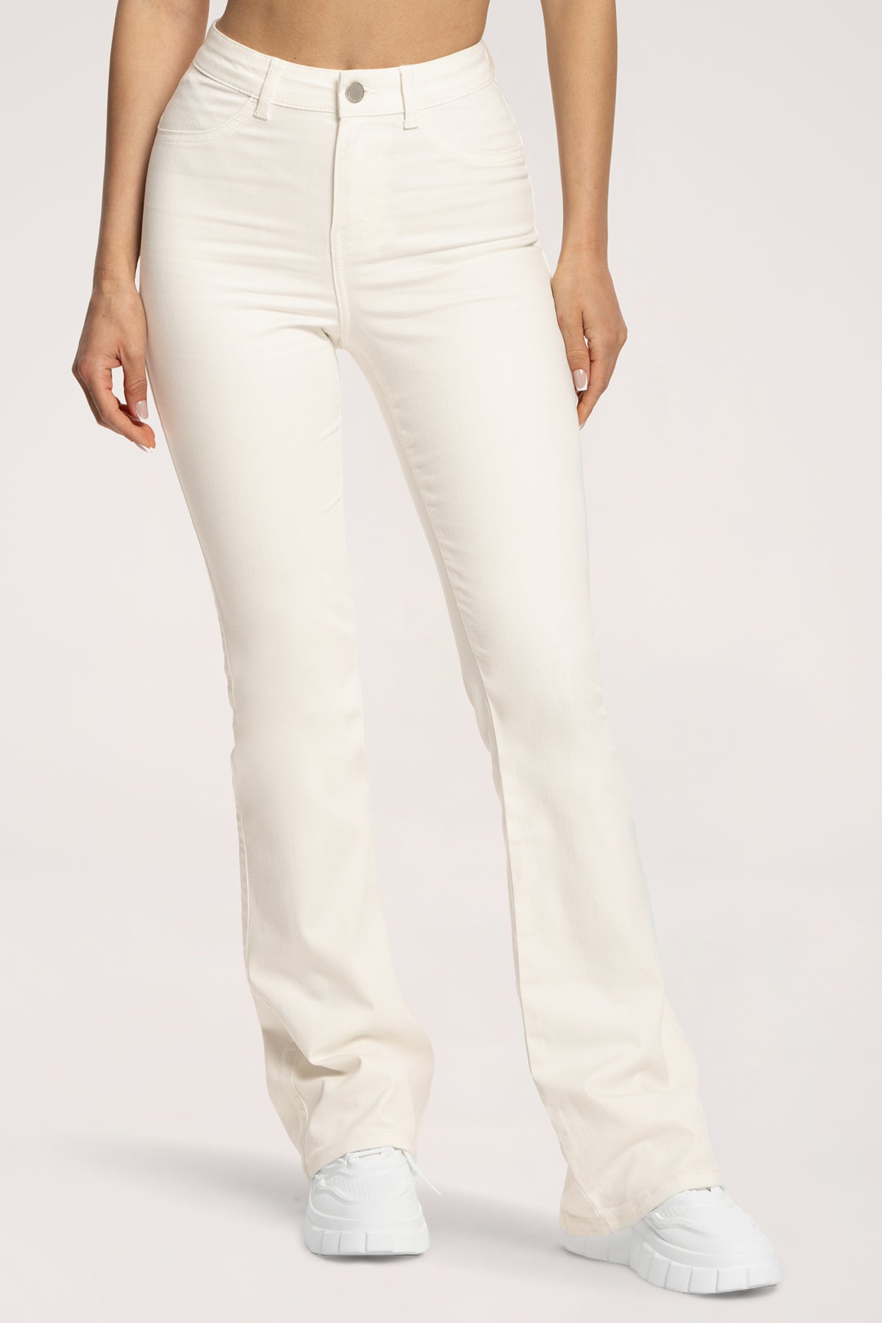 Jeansy long dzwony perfect slim off white