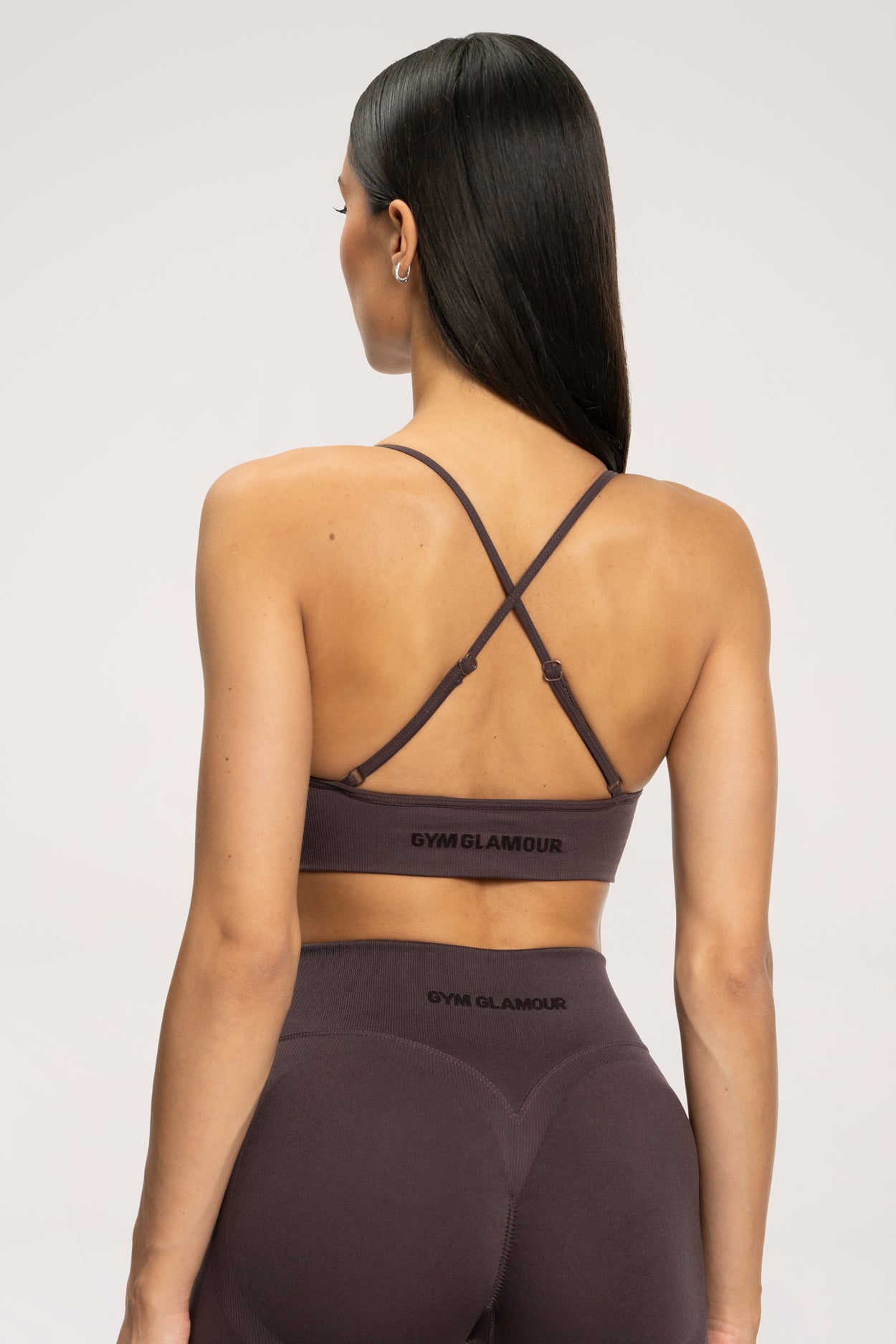 Sutien sport cu decolteu adânc cacao