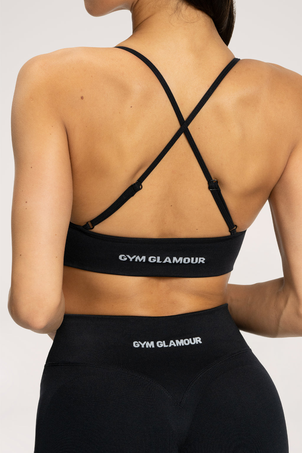 Sutien sport cu decolteu adânc black