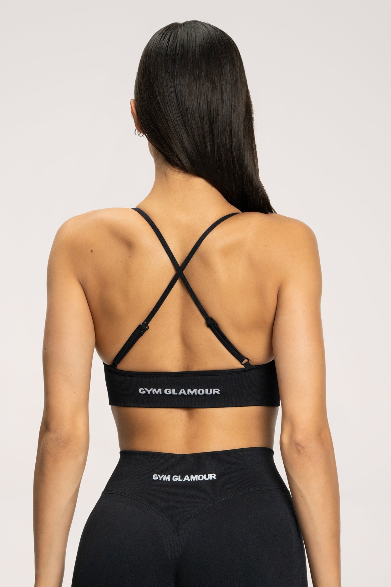 Sutien sport cu decolteu adânc black