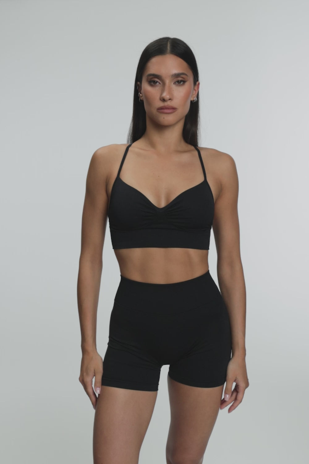Sutien sport cu decolteu adânc black