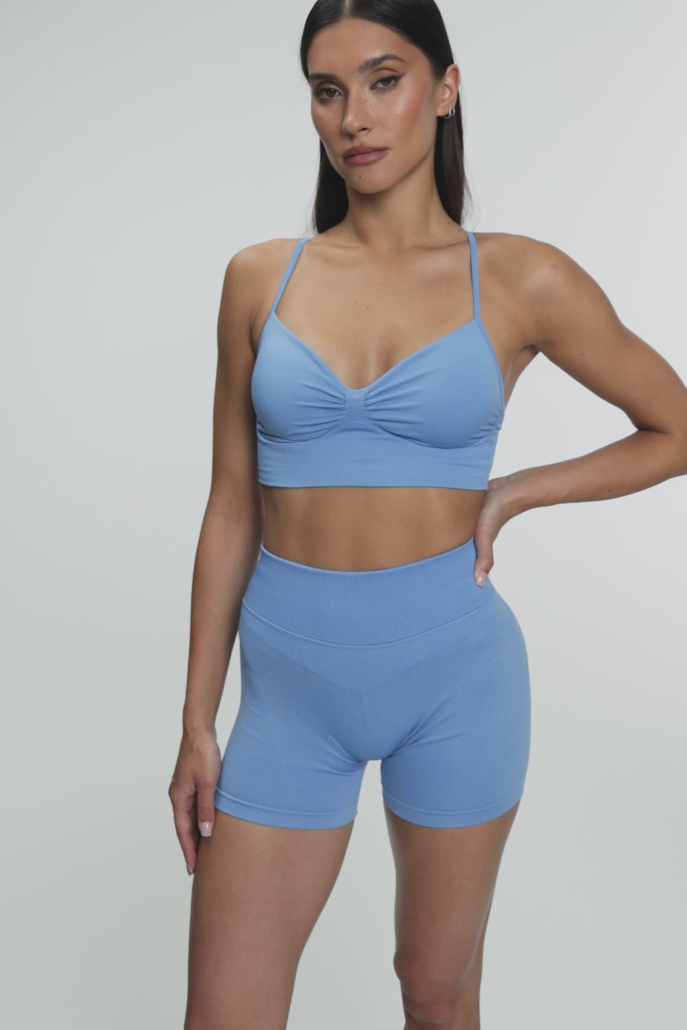 Sutien sport cu decolteu adânc ice blue